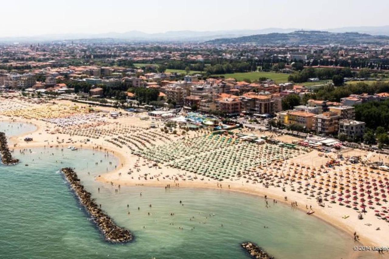 Appartamento Fabbri A Rivabella Di Rimini Exterior foto